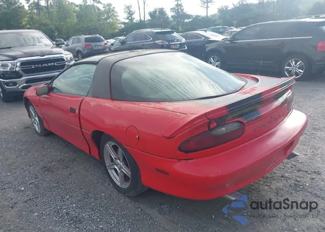 1995 Chevrolet Camaro Z28 z USA, uszkodzony, nr VIN 2G1FP22P1S2158031